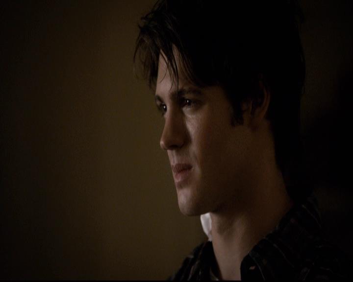 VampireDiariesWorld-dot-org_2x10TheSacrifce2029.jpg