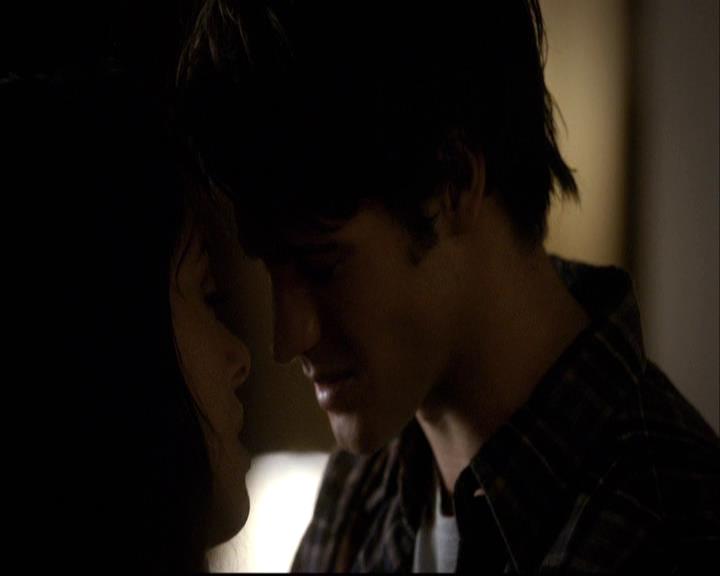 VampireDiariesWorld-dot-org_2x10TheSacrifce2055.jpg