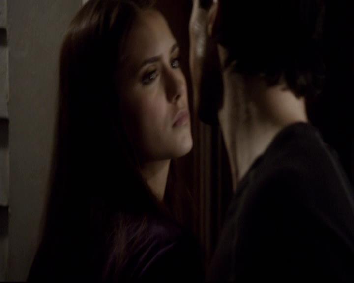 VampireDiariesWorld-dot-org_2x10TheSacrifce2099.jpg