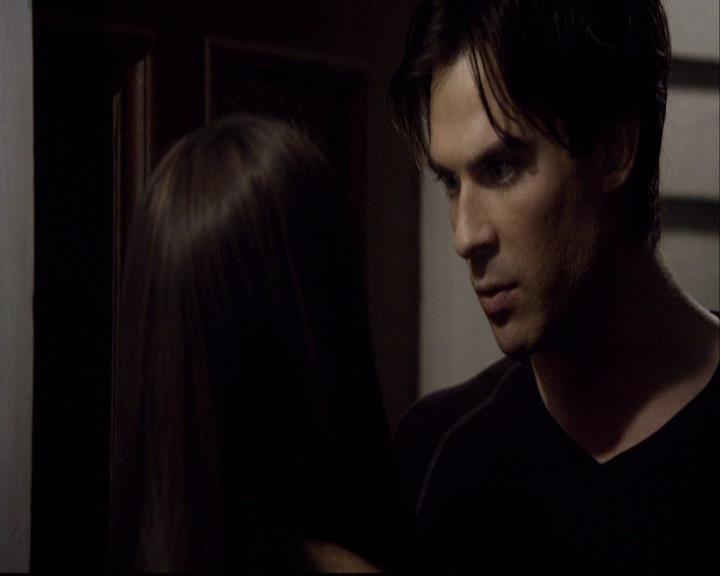 VampireDiariesWorld-dot-org_2x10TheSacrifce2100.jpg