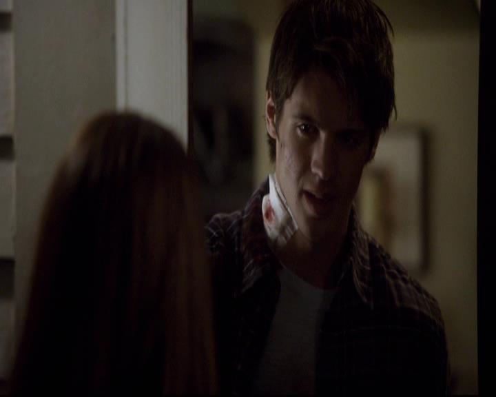 VampireDiariesWorld-dot-org_2x10TheSacrifce2118.jpg