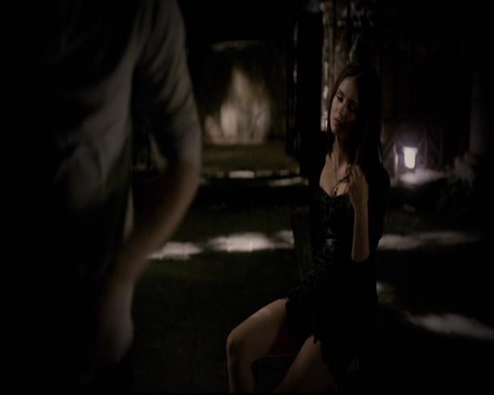 VampireDiariesWorld-dot-org_2x10TheSacrifce2135.jpg