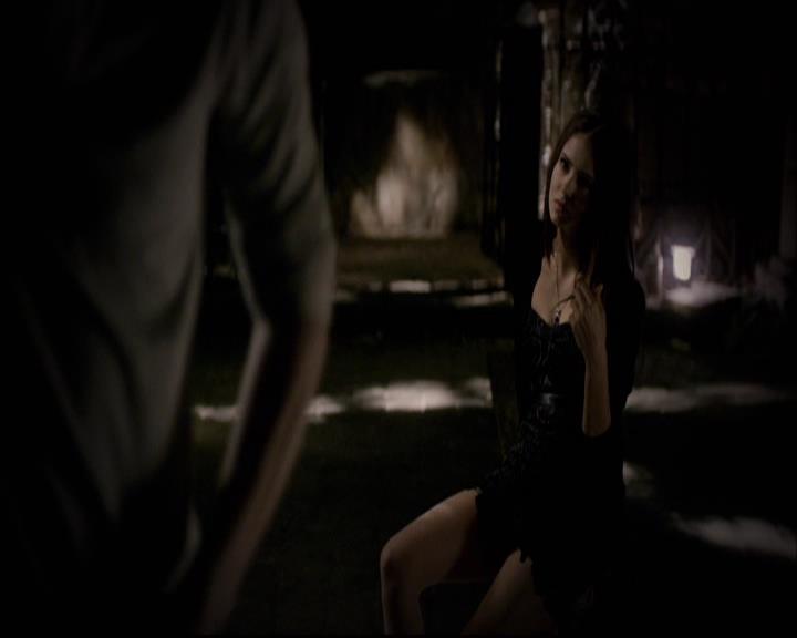 VampireDiariesWorld-dot-org_2x10TheSacrifce2136.jpg