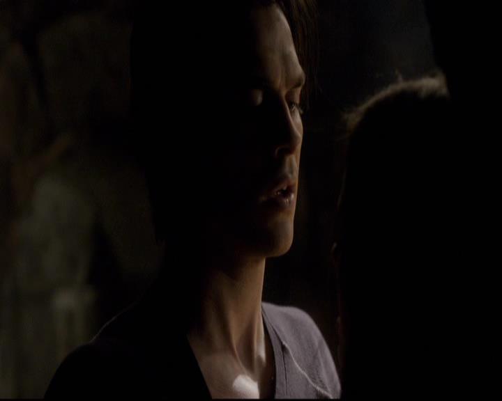 VampireDiariesWorld-dot-org_2x10TheSacrifce2151.jpg