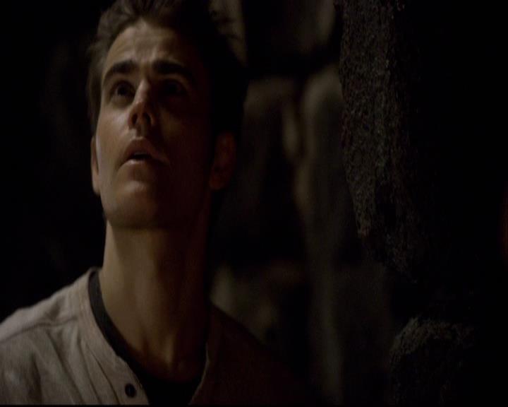 VampireDiariesWorld-dot-org_2x10TheSacrifce2173.jpg