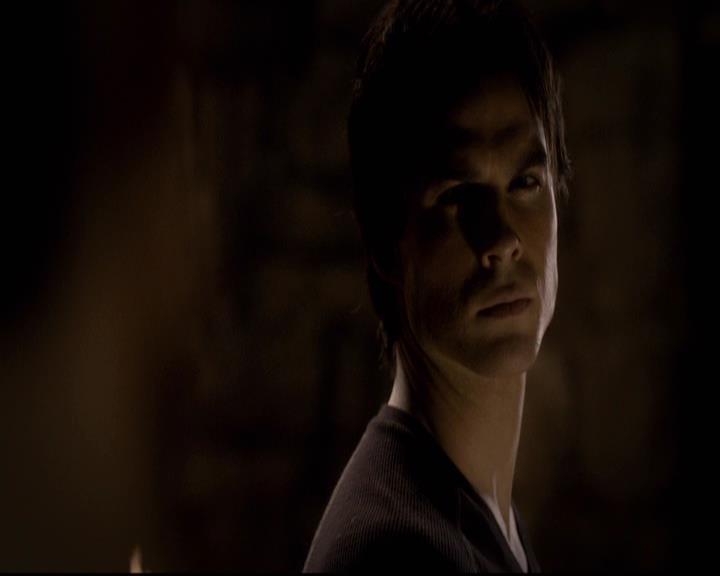 VampireDiariesWorld-dot-org_2x10TheSacrifce2202.jpg