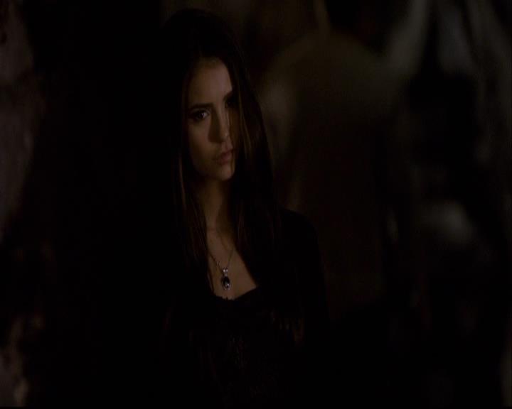 VampireDiariesWorld-dot-org_2x10TheSacrifce2221.jpg