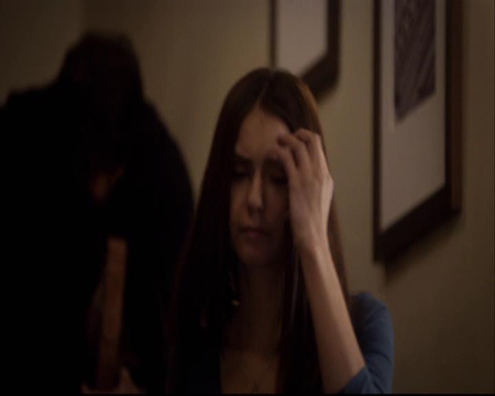 VampireDiariesWorld-dot-org_2x11ByTheLightOfTheMoon0169.jpg