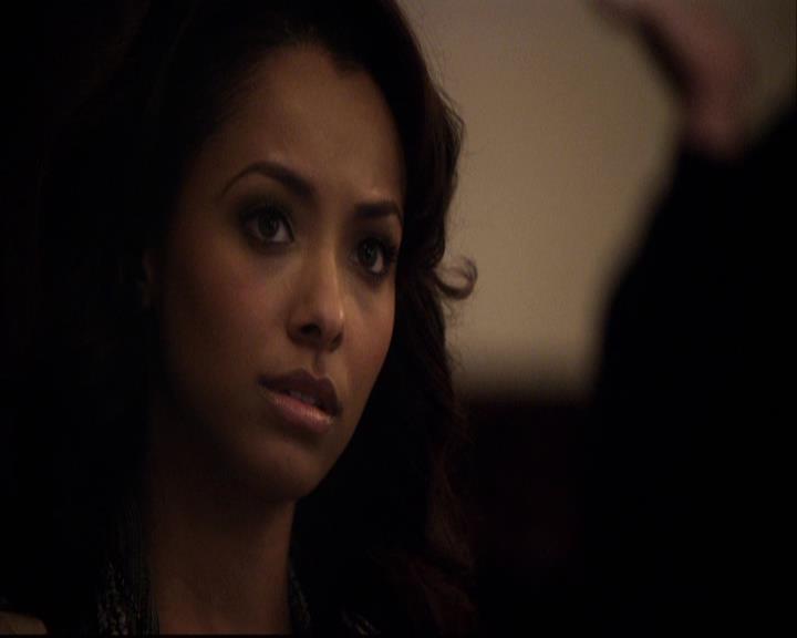 VampireDiariesWorld-dot-org_2x11ByTheLightOfTheMoon0182.jpg