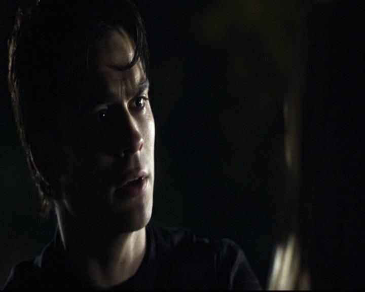 VampireDiariesWorld-dot-org_2x12TheDecent2237.jpg