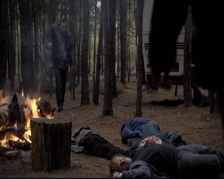 VampireDiariesWorld-dot-org_2x14CryingWolf0007.jpg