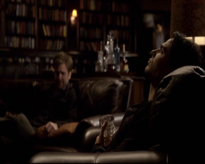 VampireDiariesWorld-dot-org_2x14CryingWolf1086.jpg