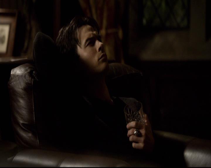 VampireDiariesWorld-dot-org_2x14CryingWolf1089.jpg