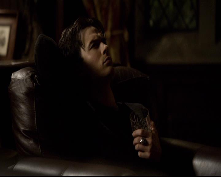 VampireDiariesWorld-dot-org_2x14CryingWolf1090.jpg