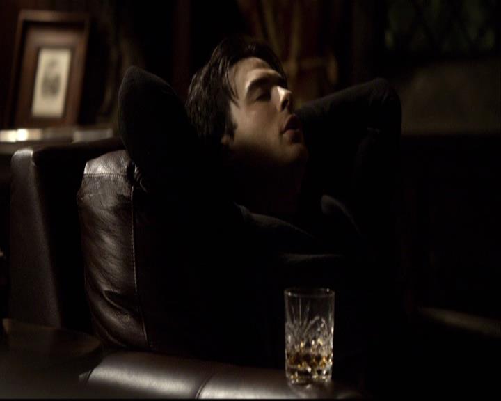 VampireDiariesWorld-dot-org_2x14CryingWolf1134.jpg