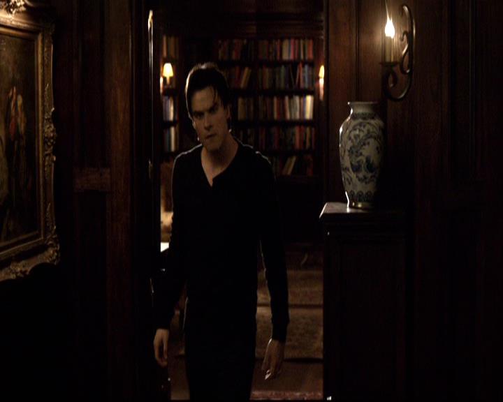 VampireDiariesWorld-dot-org_2x14CryingWolf1146.jpg