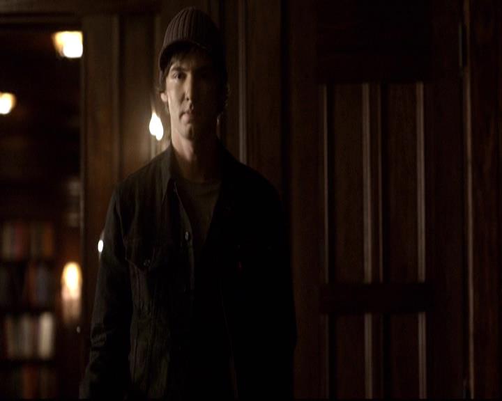 VampireDiariesWorld-dot-org_2x14CryingWolf1182.jpg