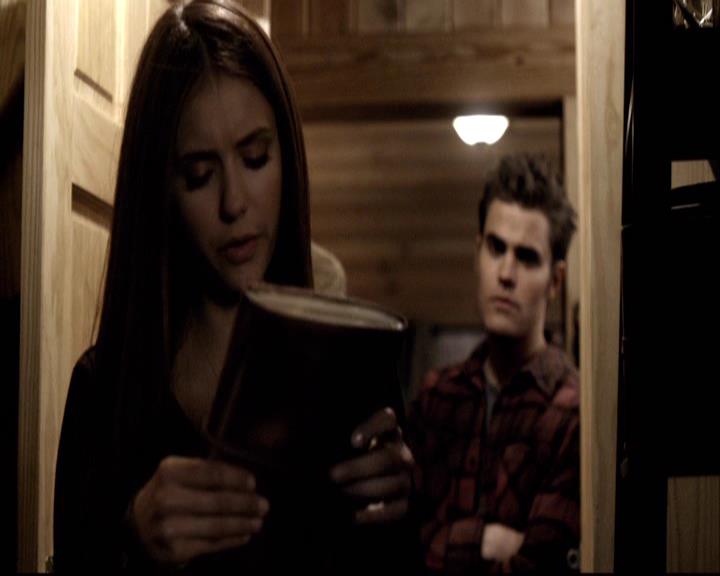 VampireDiariesWorld-dot-org_2x14CryingWolf1195.jpg