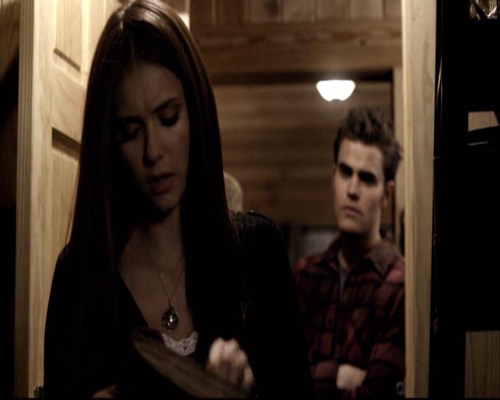 VampireDiariesWorld-dot-org_2x14CryingWolf1196.jpg