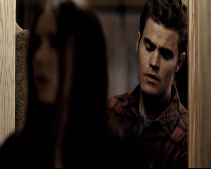 VampireDiariesWorld-dot-org_2x14CryingWolf1205.jpg