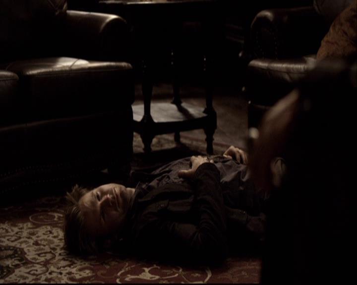 VampireDiariesWorld-dot-org_2x14CryingWolf1333.jpg