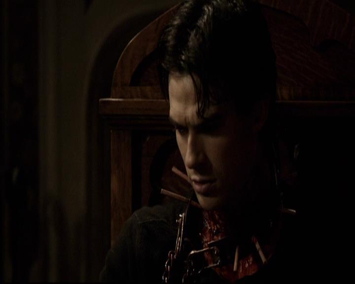 VampireDiariesWorld-dot-org_2x14CryingWolf1343.jpg