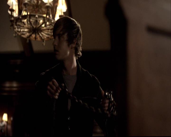 VampireDiariesWorld-dot-org_2x14CryingWolf1371.jpg