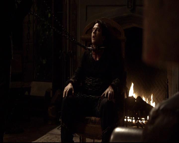 VampireDiariesWorld-dot-org_2x14CryingWolf1374.jpg