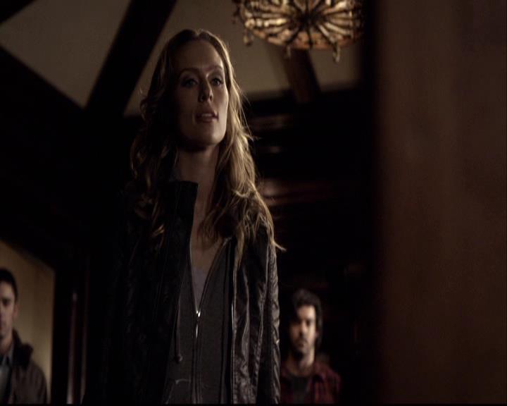 VampireDiariesWorld-dot-org_2x14CryingWolf1385.jpg