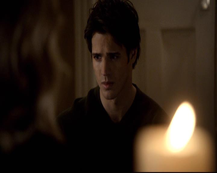 VampireDiariesWorld-dot-org_2x14CryingWolf1412.jpg