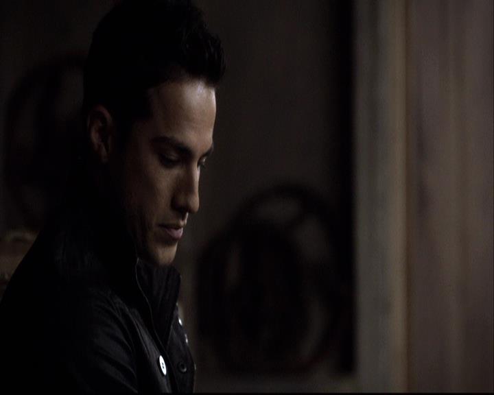 VampireDiariesWorld-dot-org_2x14CryingWolf1547.jpg