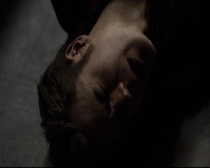 VampireDiariesWorld-dot-org_2x14CryingWolf1555.jpg