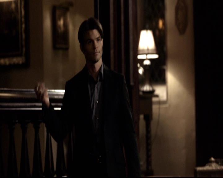 VampireDiariesWorld-dot-org_2x14CryingWolf1806.jpg