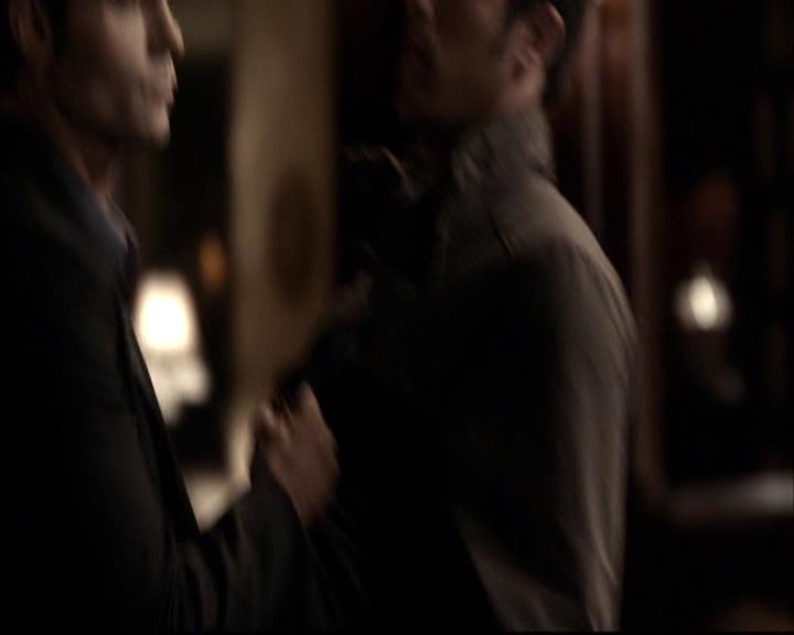 VampireDiariesWorld-dot-org_2x14CryingWolf1818.jpg