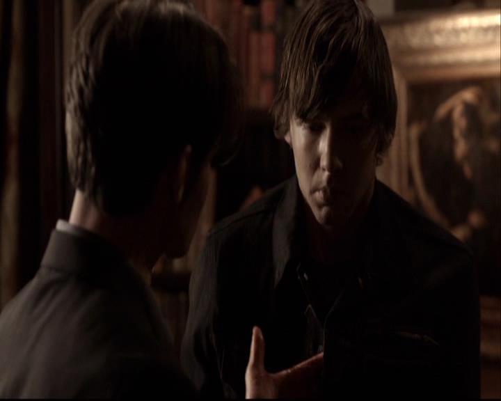 VampireDiariesWorld-dot-org_2x14CryingWolf1834.jpg