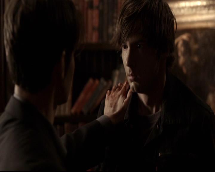 VampireDiariesWorld-dot-org_2x14CryingWolf1842.jpg