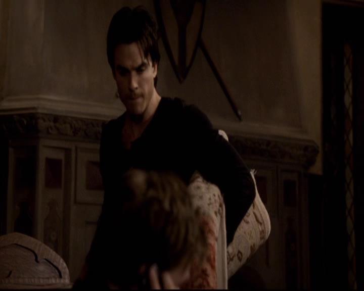 VampireDiariesWorld-dot-org_2x14CryingWolf1902.jpg