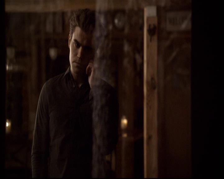 VampireDiariesWorld-dot-org_2x14CryingWolf1934.jpg