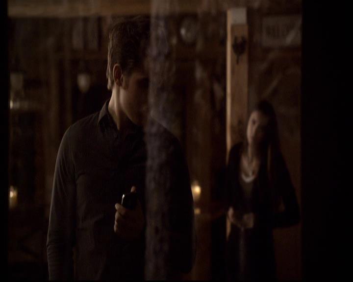 VampireDiariesWorld-dot-org_2x14CryingWolf1939.jpg