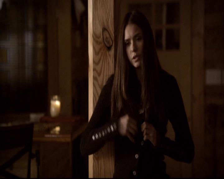 VampireDiariesWorld-dot-org_2x14CryingWolf1945.jpg