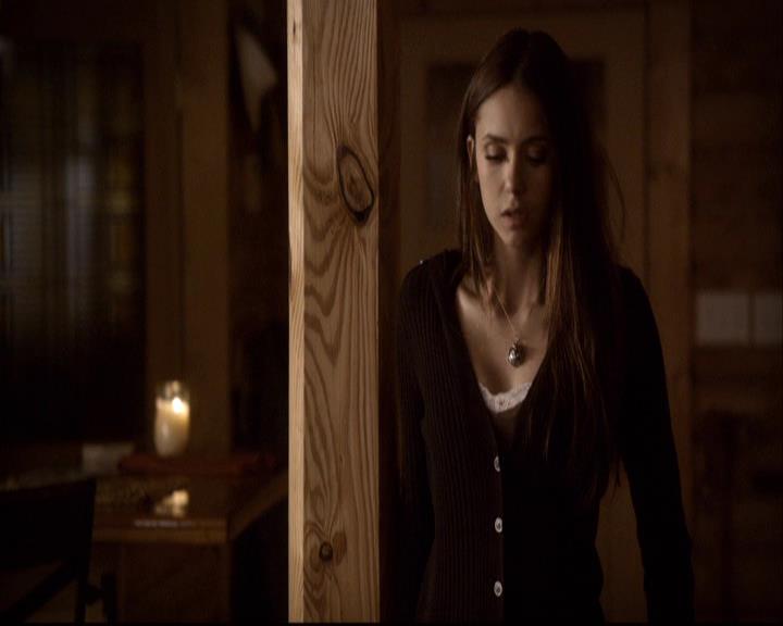 VampireDiariesWorld-dot-org_2x14CryingWolf1948.jpg