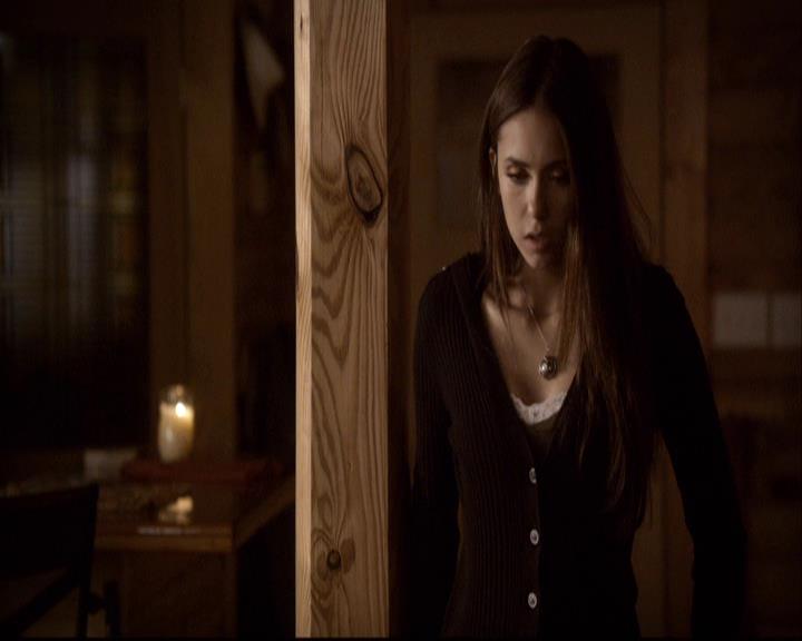 VampireDiariesWorld-dot-org_2x14CryingWolf1951.jpg