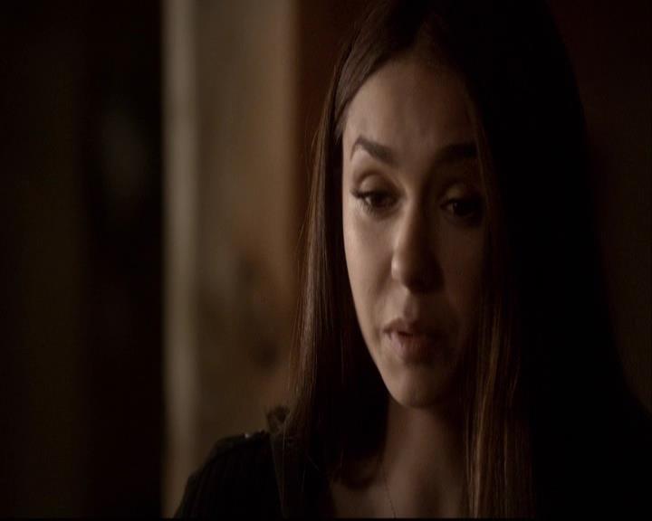 VampireDiariesWorld-dot-org_2x14CryingWolf1969.jpg