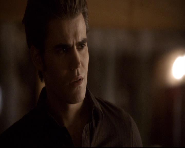 VampireDiariesWorld-dot-org_2x14CryingWolf1974.jpg