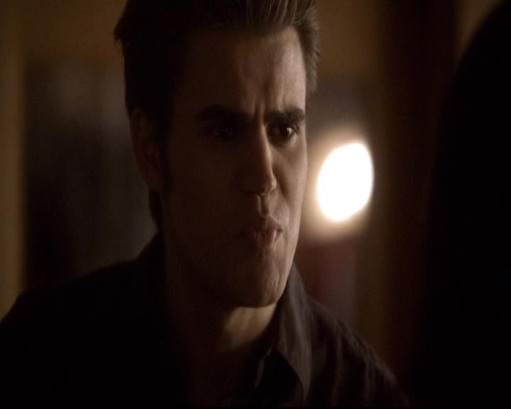 VampireDiariesWorld-dot-org_2x14CryingWolf1989.jpg