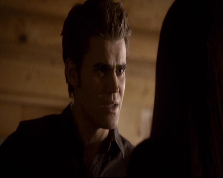 VampireDiariesWorld-dot-org_2x14CryingWolf2000.jpg