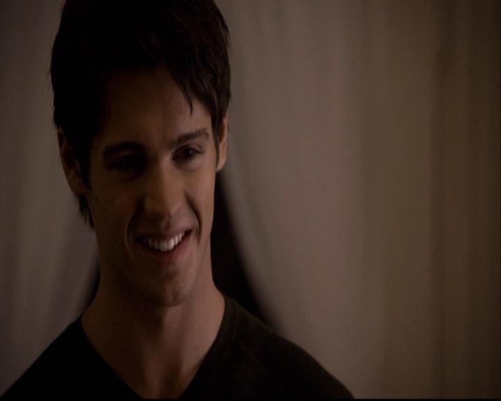 VampireDiariesWorld-dot-org_2x14CryingWolf2042.jpg