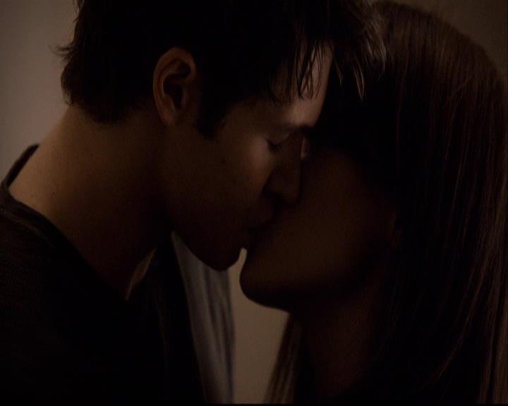 VampireDiariesWorld-dot-org_2x14CryingWolf2059.jpg