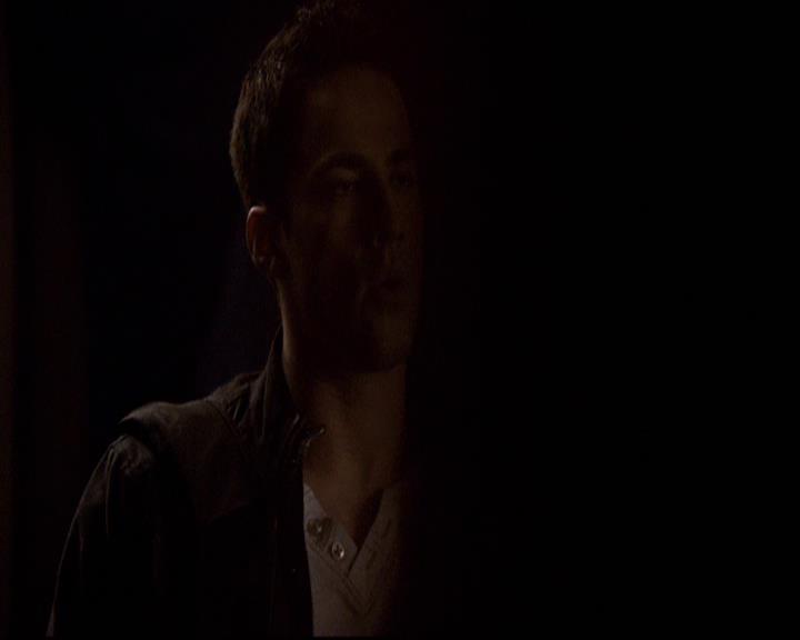 VampireDiariesWorld-dot-org_2x14CryingWolf2107.jpg