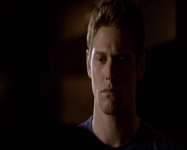 VampireDiariesWorld-dot-org_2x14CryingWolf2126.jpg